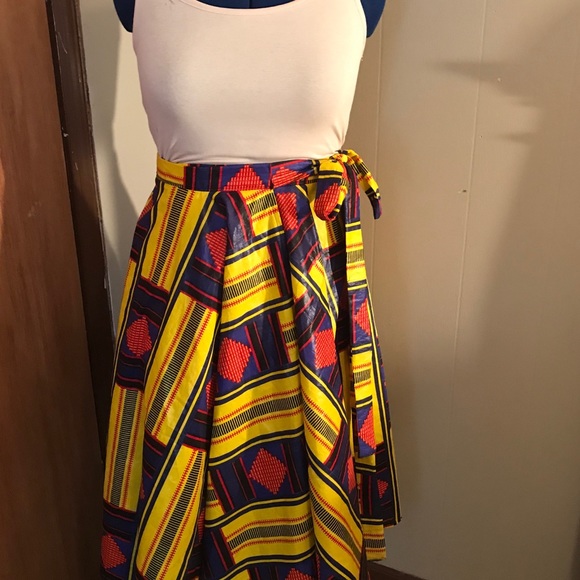 Plus size Circle Wrap Size - Picture 2 of 2